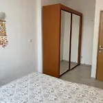 Piata Amzei 1 * Bucareste