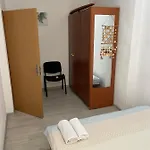 Piata Amzei 1 Apartamento *