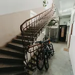 Piata Amzei 1