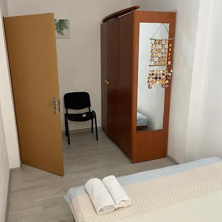 Piata Amzei 1 Apartment *