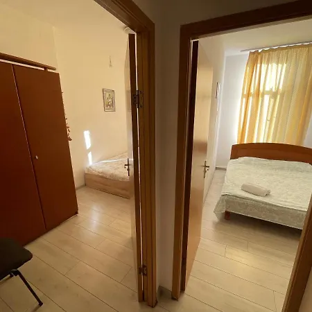 Piata Amzei 1 * Bucharest