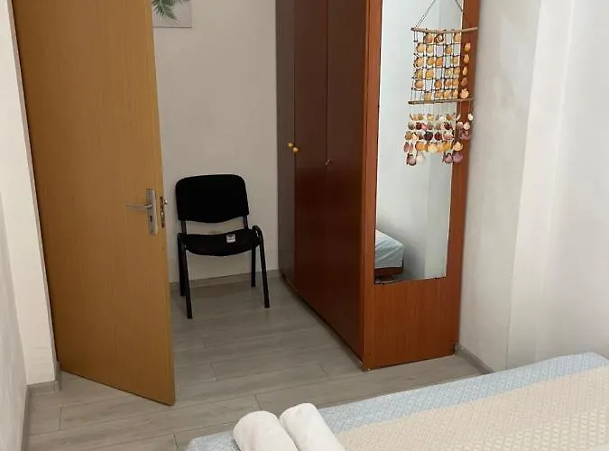 Piata Amzei 1 Апартаменти *